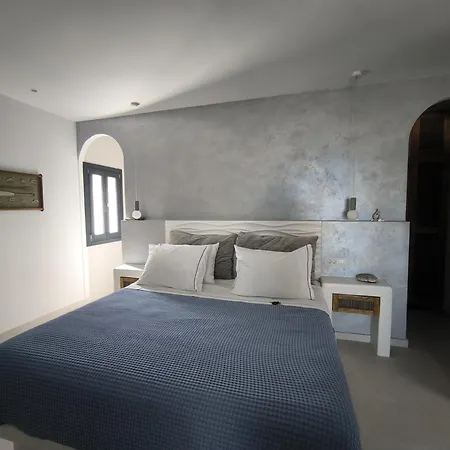 Exo Santorini Sea View Private Pool And Exo Gonia