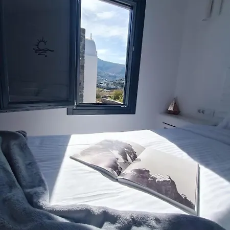 Exo Santorini Sea View Private Pool And דירה Éxo Goniá