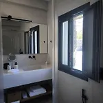 Exo Santorini Sea View Private Pool And Apartman Éxo Goniá