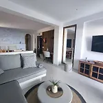 Exo Santorini Sea View Private Pool And Apartman *