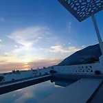 Exo Santorini Sea View Private Pool And Apartman