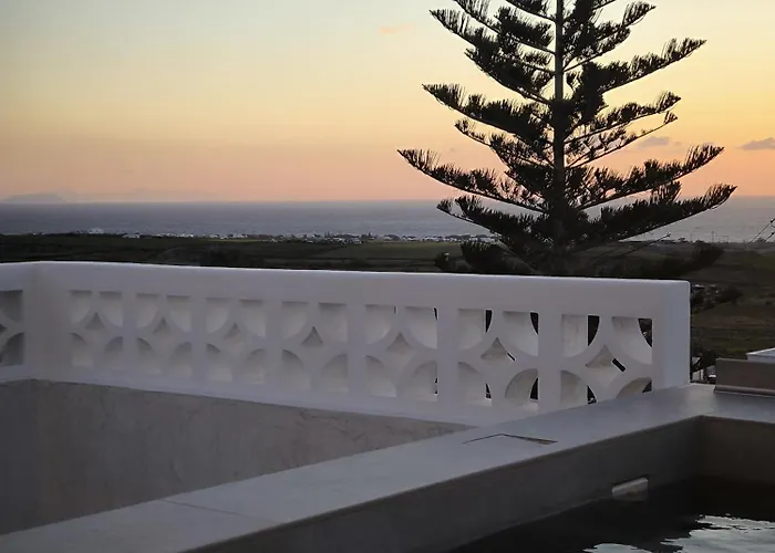 Exo Santorini Sea View Private Pool And Appartement Éxo Goniá