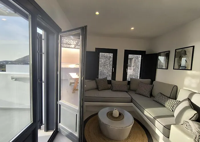 Exo Santorini Sea View Private Pool And Éxo Goniá