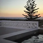 Exo Santorini Sea View Private Pool And Appartement Éxo Goniá