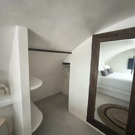 Exo Santorini Sea View Private Pool And Apartment
